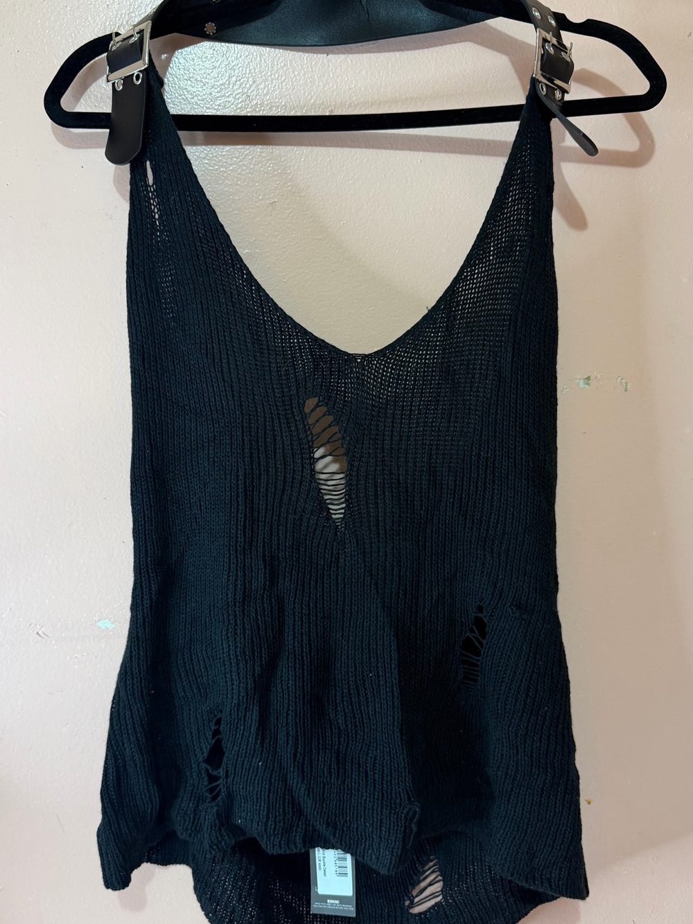 PrettyLittleThing Shape Black Knit Buckle Halter Top Distressed — Size L